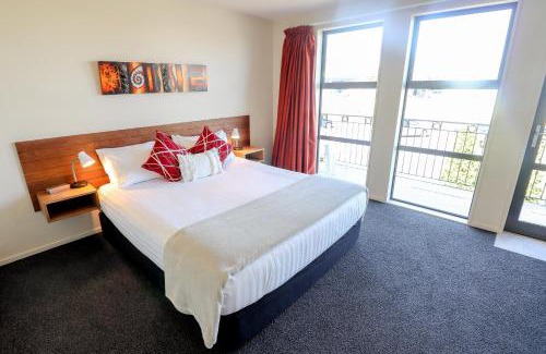 Greymouth Hotel | Coleraine Suites & Apartments