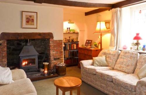 Holsworthy House | Coles Cottage