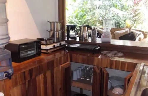 Puerto Viejo de Talamanca House | Colibri Ecolodge-Casa Bob Marley 3 min walk beach/town