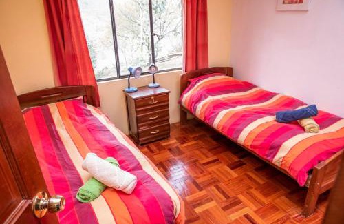 La Paz Cabin | Colibrí Eco Lodge & Camping