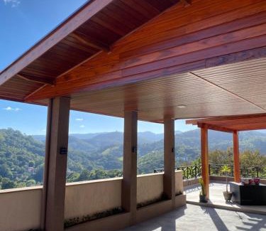 Santo Antonio do Pinhal House | Colina do Cristal