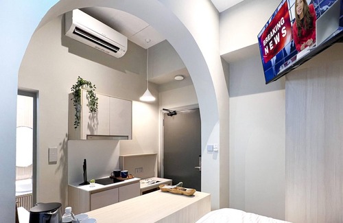 Geylang Hotel | Coliwoo Hotel Gay World