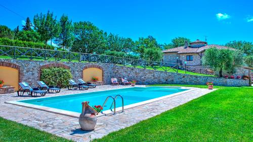 Montecastrilli Villa | COLLE DEL SOLE 7&1, Emma Villas