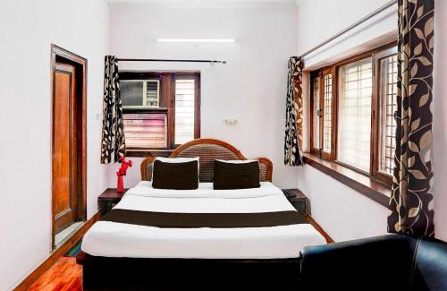 Bullawala Hotel | Collection O Krishna Nagar Chowk Near ONGC