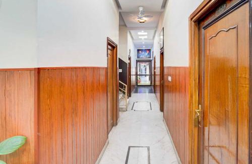 Bullawala Hotel | Collection O Krishna Nagar Chowk Near ONGC