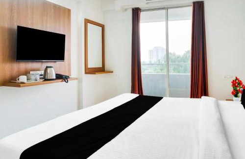 Pune Hotel | Collection O Lohegaon Pune Airport