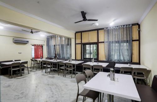 Secunderabad Hotel | Collection O Lotus Grand