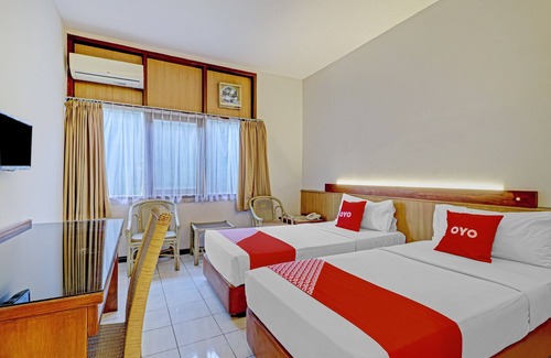 Malabar Hotel | Collection O Riau Near Trans Studio Bandung Formerly Asteria Hotel