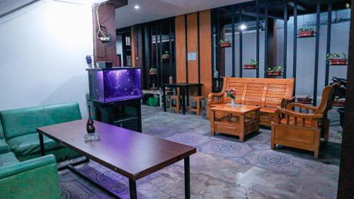 Kalimalang Hotel | Collection O Tunas Plaza Residence