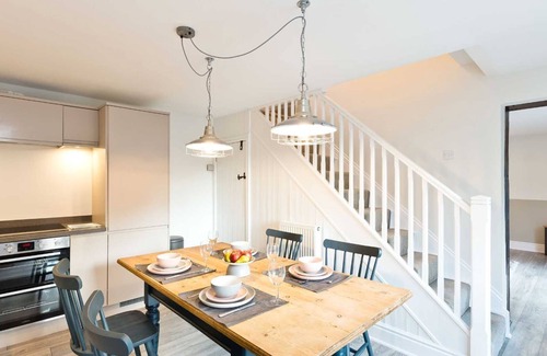 Great Longstone House | Collection of 4 charming barns offering group accommodation for 16, close to Bakewell