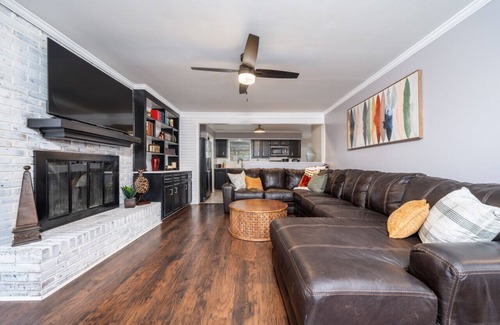 Rock Creek House | Colleen's Corner: Captivating 4bed/2.5 bath in Charming Neighborhood