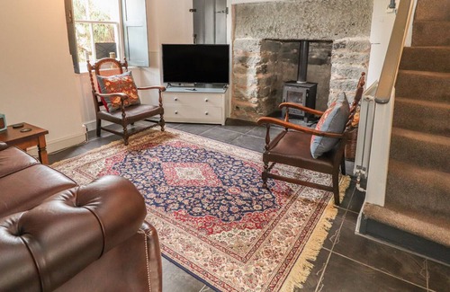 Corwen Cottage | COLLEGE COTTAGE, family friendly, character holiday cottage in Corwen