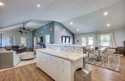 College Station Cottage | College Station Vacation Rental: Near Texas A & M