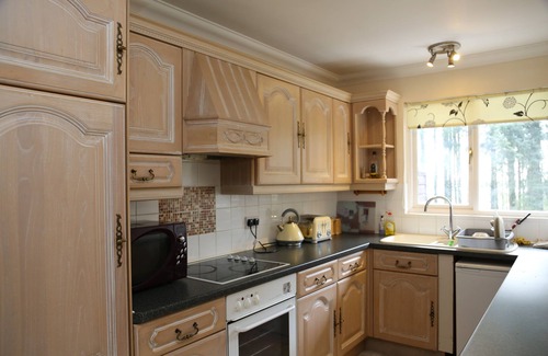 St. Neot House | Colliford Lake Hotel & Holiday Site