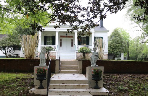 Port Gibson Bed & Breakfast | Collina Plantation Inn