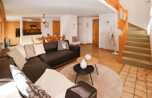 Champex-Lac Apartment | Colline 8 by Interhome