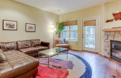 Government Camp Apartment | Collins Lake #112