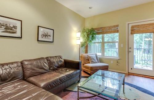 Government Camp Apartment | Collins Lake #112