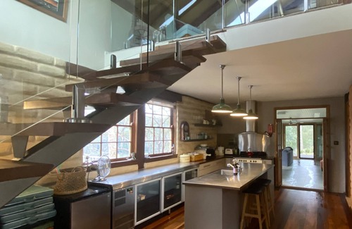 Lower Portland Cabin | Colo Mudbrick Cabin, Spectatcular Views, Outdoor bath