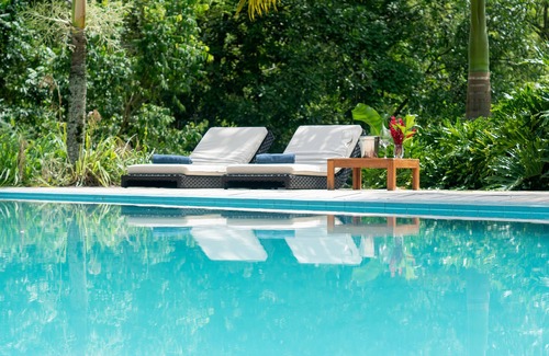 Anapoima Villa | Colombian Dream Getaway with Clay Tennis Court, Swimming Pools, Views and more.