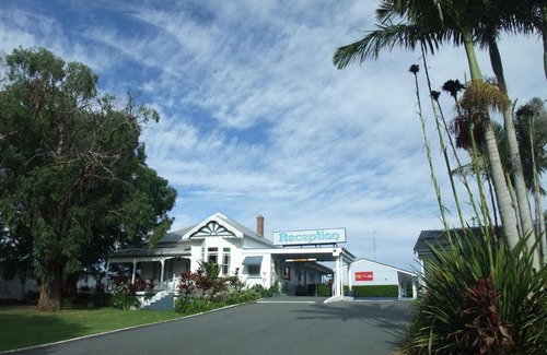 Kempsey Hotel | Colonial Court Motor Inn