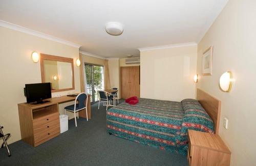 Kempsey Hotel | Colonial Court Motor Inn