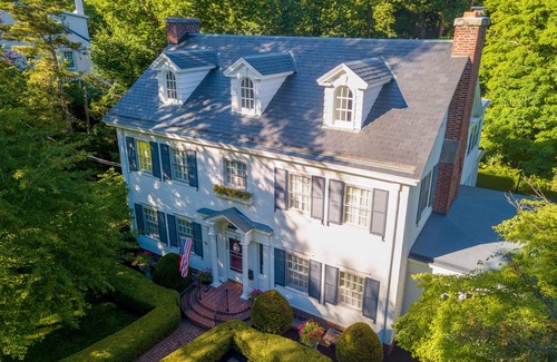 Sidney House | Colonial Home on Wooded Lot