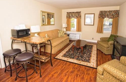 Seekonk Hotel | Colonial Inn Seekonk