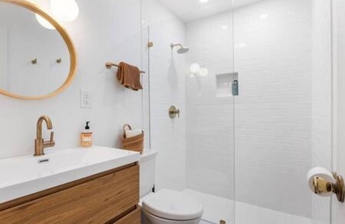 Bellport House | Colonial Lane Charm in Bellport Village