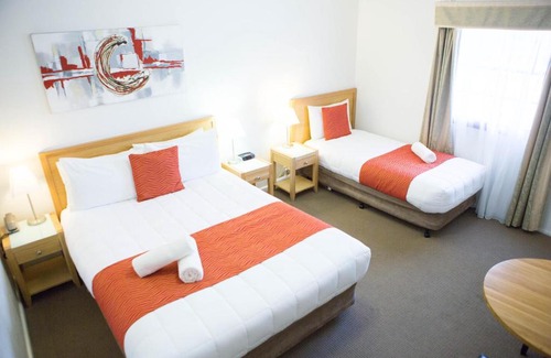 Yass Hotel | Colonial Lodge Motor Inn