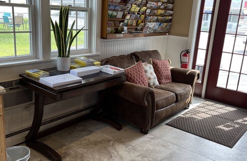 North Conway Hotel | Colonial Motel