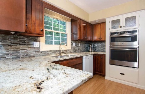 Rockford House | Coloniol home