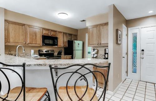 Shipyard Plantation Apartment | Colonnade Club 152