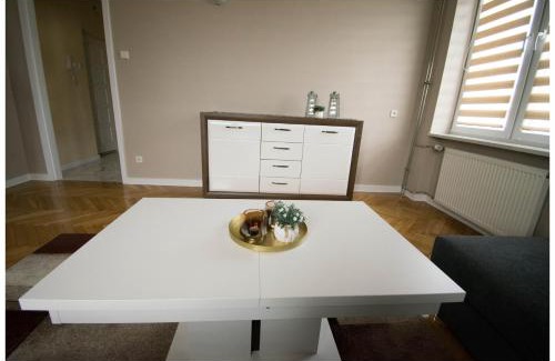 Stalowa Wola Apartment | Color 24 Apartament III