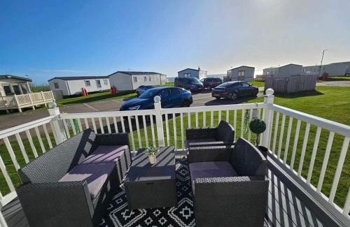 Mappleton Resort | Colorado Caravan Hire at Skipsea Sands Holiday Park