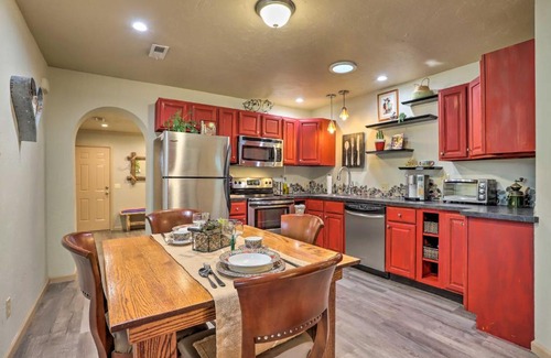 Northglenn House | Colorado Cowboy Cottage 12 Mi to Downtown Denver
