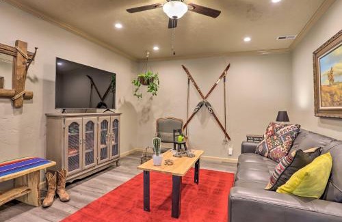 Northglenn House | Colorado Cowboy Cottage 12 Mi to Downtown Denver