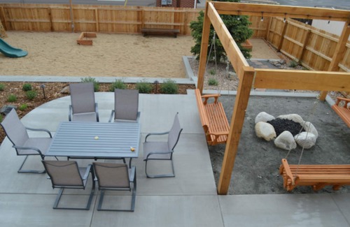 Northglenn House | Colorado Getaway w/Hot Tub & Fire-pit Sleeps 16+
