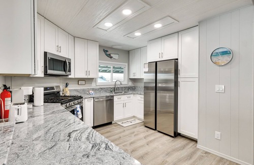 Holiday Shores House | Colorado River Views: Waterfront Bullhead Home