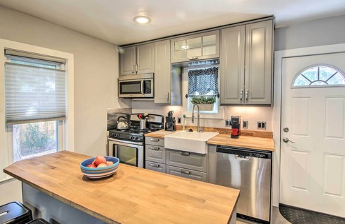 Downtown Colorado Springs Cottage | Colorado Springs Bungalow - Walk to Downtown!