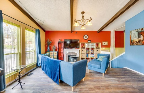 Kissing Camels House | Colorado Springs Home with Patio and Ping Pong Table!
