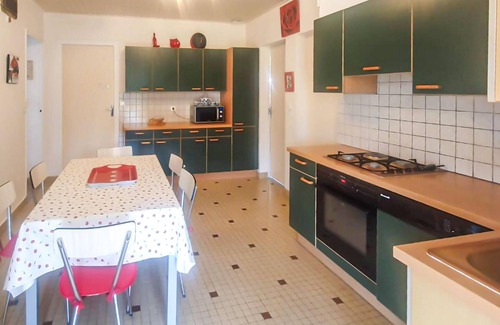 Chaumes-en-Retz House | Colorful and cozy vacation home with a beautiful veranda and garden overlooking the forest.