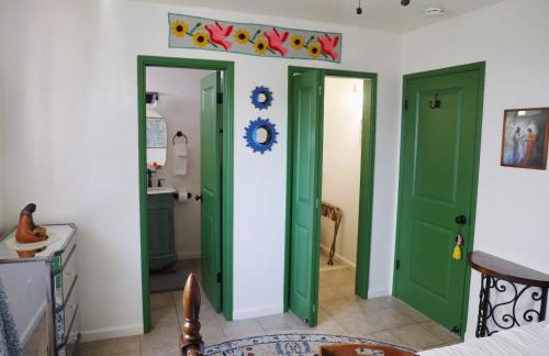 Golden Hill Apartment | Colorful Casita Frida 1BD Retreat by Balboa Park