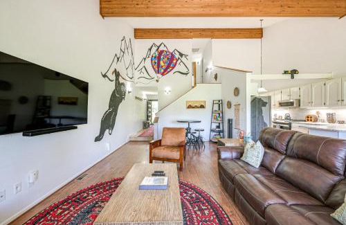Pagosa Springs Apartment | Colorful Condo in Pagosa Springs with Patio!