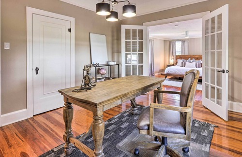 Historic District House | Colorful & Cozy 2 Bedroom + Bonus Study