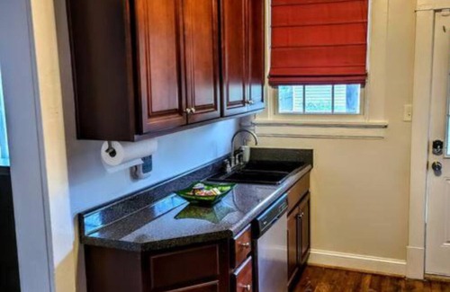 Church Hill House | Colorful & Cozy 3-Bedroom Home in RVA