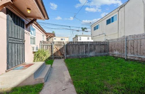 North Park Apartment | Colorful & Cozy Oasis in North Park Walk to Restaurants, Bars, and Breweries