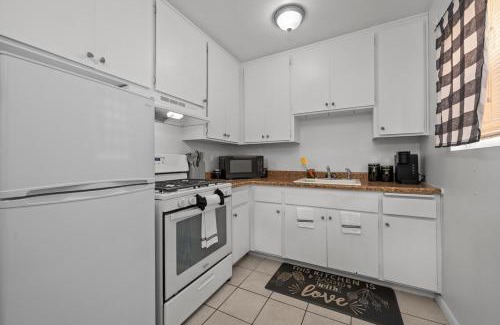 North Park Apartment | Colorful & Cozy Oasis in North Park Walk to Restaurants, Bars, and Breweries