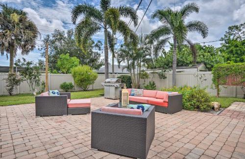 Villas House | Colorful Fort Myers Home with Sunroom and Patio!