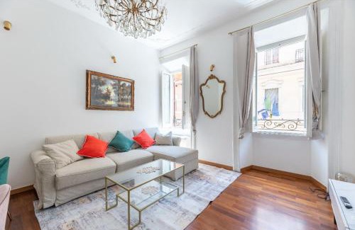 Celio Apartment | Colosseum Apartment, 3 bedrooms, 3 baths, large living room with a sofa bed, the apartment can accommodate 8 people